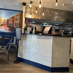 Italian Pizza Kitchen - Indoor