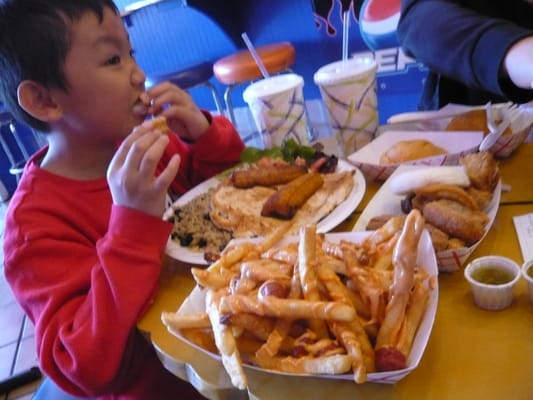 Raul's Empanadas Town by null