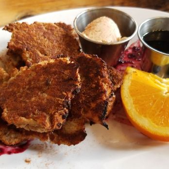 Pingala Cafe and Eatery - Chace Mill - French toast - Vegan Near Me - Burlington, Vermont Pingala Cafe and Eatery - Chace Mill - French toast - Vegan Near Me - Burlington, Vermont