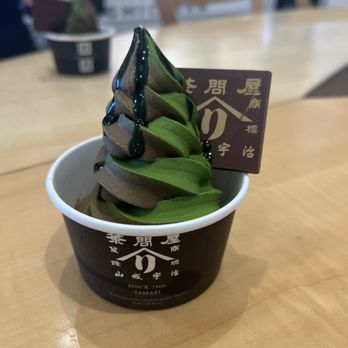 Yamari - Just right!! Get the swirl - Desserts Near Me - Torrance, California Yamari - Just right!! Get the swirl - Desserts Near Me - Torrance, California