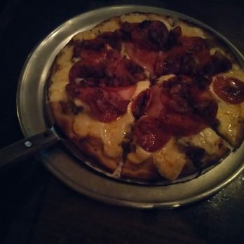 Wiseguys Pizzeria & Pub - Pizza Near Me - Appleton, Wisconsin
