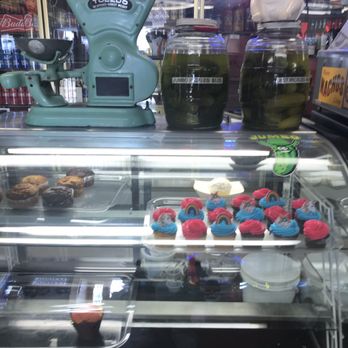 Hank's Trading Post - a display of cupcakes - Gas Stations Near Me - Flagstaff, Arizona