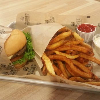 Burger Burger - Basic Burger w/all the toppings - Burgers Near Me - Bloomington, Minnesota Burger Burger - Basic Burger w/all the toppings - Burgers Near Me - Bloomington, Minnesota