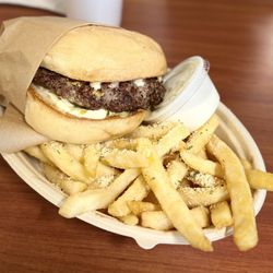 Top of the Hill - Greasy Burger - Garlic Burger w Garlic Fries