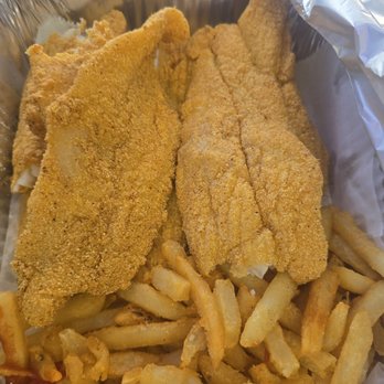 Hook Fish And Chicken - catfish family meal with hardly ANY seasoning on the food - Chicken Wings Near Me - Miami Gardens, Florida Hook Fish And Chicken - catfish family meal with hardly ANY seasoning on the food - Chicken Wings Near Me - Miami Gardens, Florida