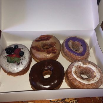 DF Donuts - Cronuts - Donuts Near Me - Stockton, California DF Donuts - Cronuts - Donuts Near Me - Stockton, California