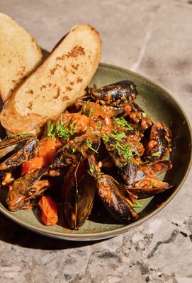 The Courtyard Kitchen by null