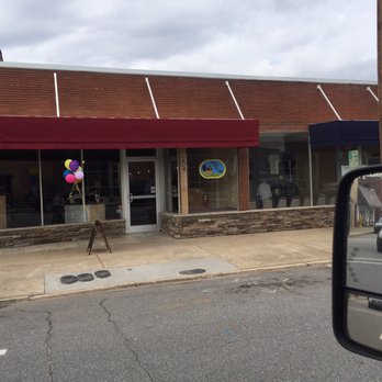 The Hen & Egg - View from N. College St. - Breakfast & Brunch Near Me - Newton, North Carolina