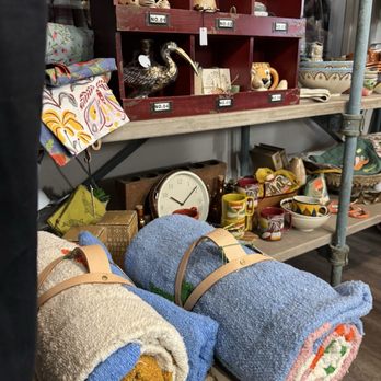 Alaska Chicks Company - Wasilla - Fun schtuff - Women's Clothing Near Me - Wasilla, Alaska