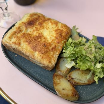 La Petite Bouclerie - Croque monsieur - Creperies Near Me - Paris, 75 La Petite Bouclerie - Croque monsieur - Creperies Near Me - Paris, 75