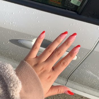 Mindy Nails Bar - SNS Dipped Powder Manicure - Nail Salons Near Me - Whittier, California