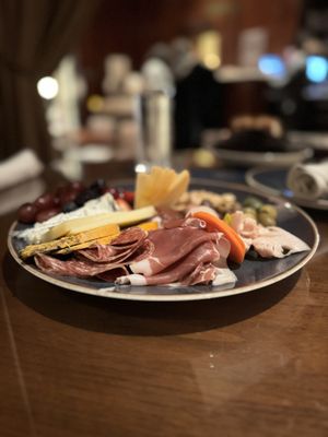 The Grant Grill by null
