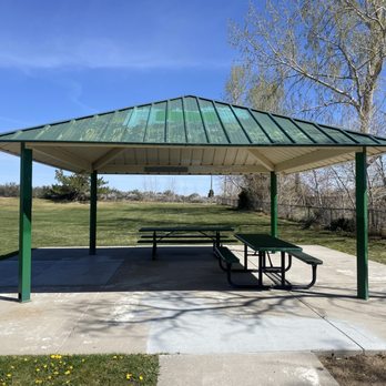 Raleigh Heights Park - Covered eating area. - Parks Near Me - Reno, Nevada Raleigh Heights Park - Covered eating area. - Parks Near Me - Reno, Nevada
