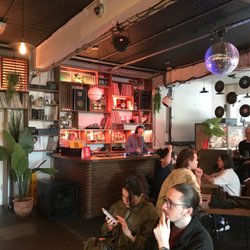 Café 1001 - James Priestly DJ set.