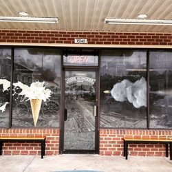 DC Design and Media - Storefront graphics