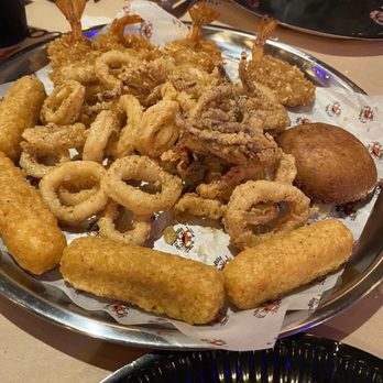 Hungry Crab - Hungry Sampler - Seafood Near Me - Orlando, Florida Hungry Crab - Hungry Sampler - Seafood Near Me - Orlando, Florida