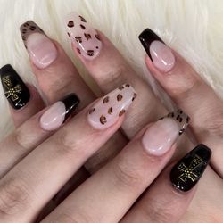 Honey Nail Spa