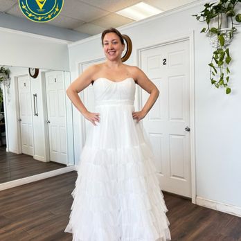 MTHU Oriental Tailors - Wedding dress alteration - Sewing & Alterations Near Me - Chapel Hill, North Carolina MTHU Oriental Tailors - Wedding dress alteration - Sewing & Alterations Near Me - Chapel Hill, North Carolina
