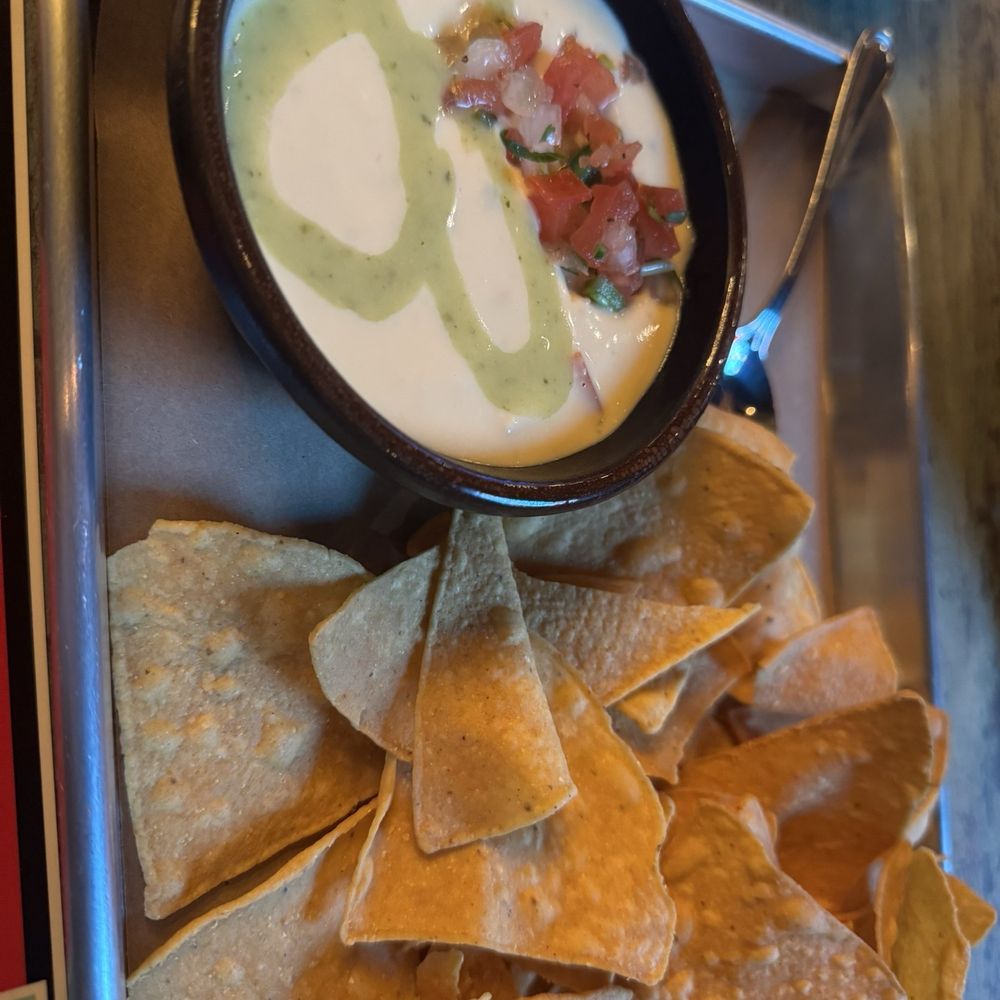 Conejos - Lonestar Green Chili Queso - Tex-Mex Near Me - Leander, Texas Conejos - Lonestar Green Chili Queso - Tex-Mex Near Me - Leander, Texas