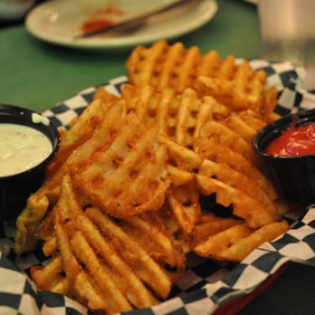 Oregano's - Criss Cut Fries. They don't have it on their Menu. SO GOOD. - Pizza Near Me - Gilbert, Arizona
