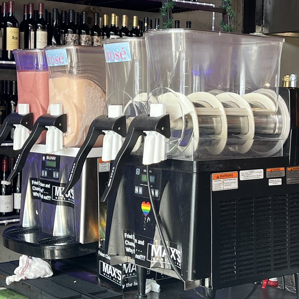 MAX's Wine Dive - Drinks - Wine Bars Near Me - Houston, Texas MAX's Wine Dive - Drinks - Wine Bars Near Me - Houston, Texas