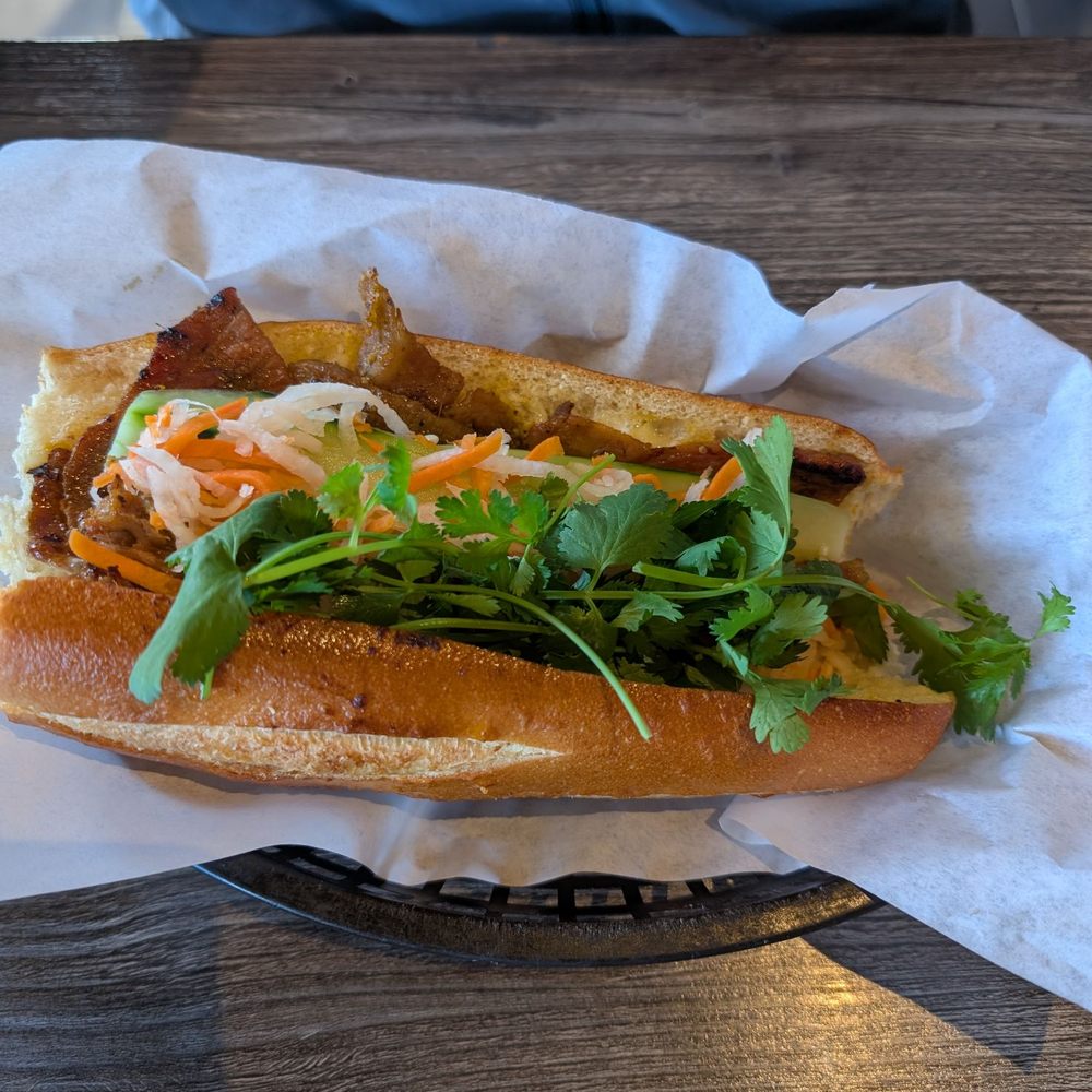 Pho Hue Oi - Banh mi thit nuong - Vietnamese Near Me - Redondo Beach, California Pho Hue Oi - Banh mi thit nuong - Vietnamese Near Me - Redondo Beach, California
