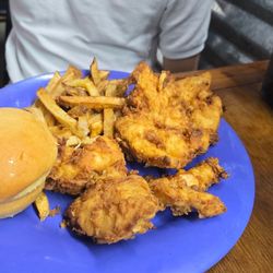 Mel's Place - Chicken fingers and fries (2 piece)