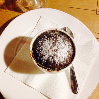 Grappolo Blu - Flan di chocolate - Italian Near Me Grappolo Blu - Flan di chocolate - Italian Near Me