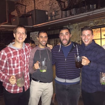 Shakespeare's Pub - Pubs Near Me - Austin, Texas