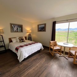 The Riverside Ranch - The Riverside Ranch Aspen Room Upstairs Bldg B
