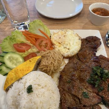 Tjade’s - Broken rice with pork chop and egg quiche - Asian Fusion Near Me - Cedar Park, Texas