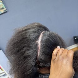 House Of Body Beauty Bar - Scalp renewal treatment (after)