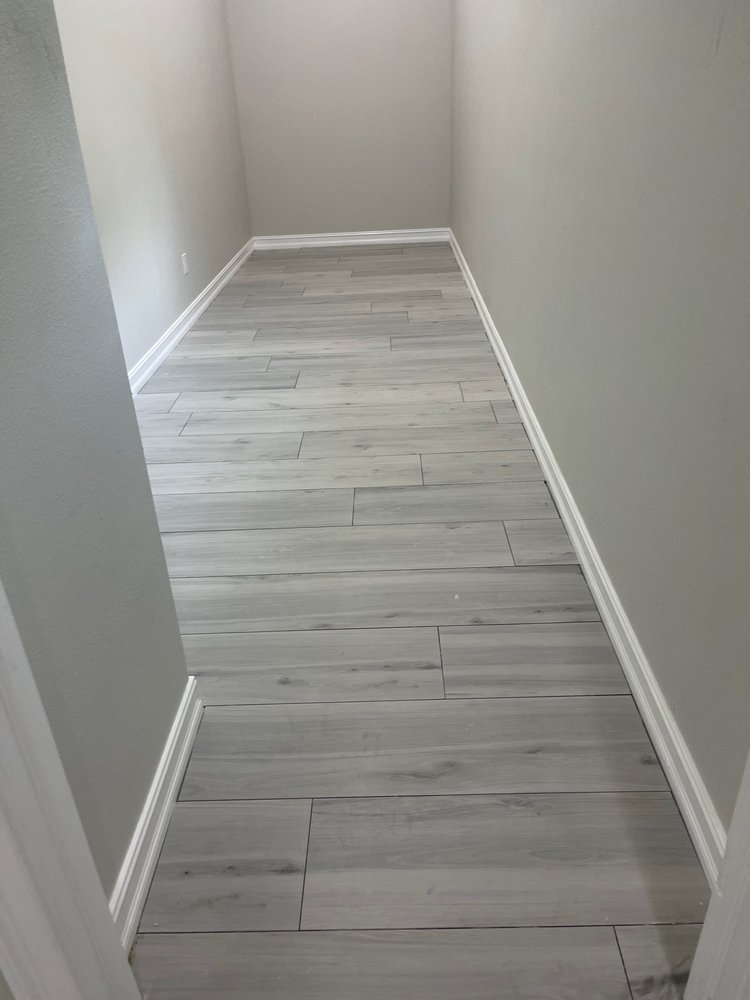 Slide of Rhino General Contracting