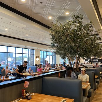 Broken Yolk Cafe - Open and lots of natural light. - Breakfast & Brunch Near Me - Henderson, Nevada Broken Yolk Cafe - Open and lots of natural light. - Breakfast & Brunch Near Me - Henderson, Nevada