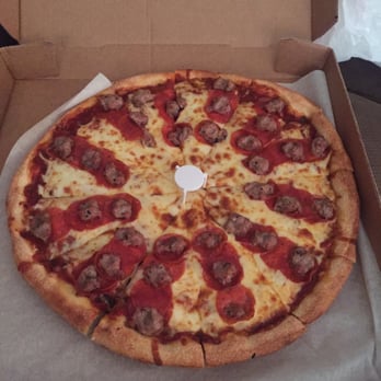 Master Pizza - Large Pepperoni and Sausage Pizza - Pizza Near Me - Mayfield Heights, Ohio Master Pizza - Large Pepperoni and Sausage Pizza - Pizza Near Me - Mayfield Heights, Ohio
