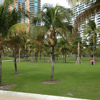 South Pointe Park - Parks Near Me - Miami Beach, Florida South Pointe Park - Parks Near Me - Miami Beach, Florida
