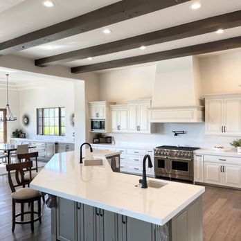 AZ Royal Granite & Remodeling - the kitchen - General Contractors Near Me - Phoenix, Arizona AZ Royal Granite & Remodeling - the kitchen - General Contractors Near Me - Phoenix, Arizona