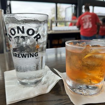 Honor Brewing - Old fashion at the bar.... - Trivia Hosts Near Me - Sterling, Virginia