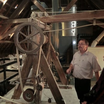 Huisbrouwerij De Halve Maan - The guide with more old equipment - Breweries Near Me - Bruges, VWV