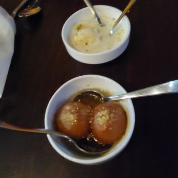 Mannat Indian & Hakka Bar - Gulab jamun and ras malai - Indian Near Me - Toronto, Ontario Mannat Indian & Hakka Bar - Gulab jamun and ras malai - Indian Near Me - Toronto, Ontario