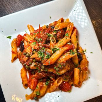 Vinnie's Pizzeria - Arrabbiata - Italian Near Me - Winston-Salem, North Carolina