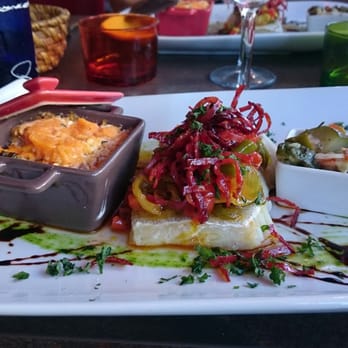 La Calypso - Restaurants Near Me - Arcachon, 33