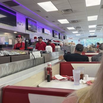 Dolly's Diner - Behind the counter - Diners Near Me - Princeton, West Virginia Dolly's Diner - Behind the counter - Diners Near Me - Princeton, West Virginia