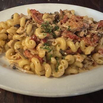 Pasta Palazzo - Cavatappi Pollo - Italian Near Me - Chicago, Illinois Pasta Palazzo - Cavatappi Pollo - Italian Near Me - Chicago, Illinois