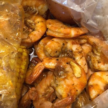 The Crab Cracker - 1lb Shrimp with No Head "The Cracker Sauce" - Cajun/Creole Near Me - Charlotte, North Carolina The Crab Cracker - 1lb Shrimp with No Head "The Cracker Sauce" - Cajun/Creole Near Me - Charlotte, North Carolina