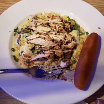 Glacia Tavern - Creamy chicken bowl - American Near Me - Mohawk, Michigan