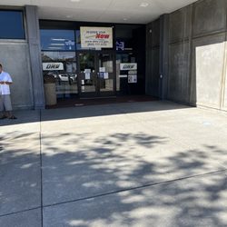 California Department of Motor Vehicles - Entrance