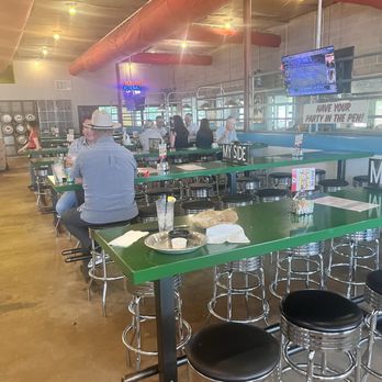Rodeo Goat - It wasn't too busy but the service was great. - Burgers Near Me - Dallas, Texas Rodeo Goat - It wasn't too busy but the service was great. - Burgers Near Me - Dallas, Texas