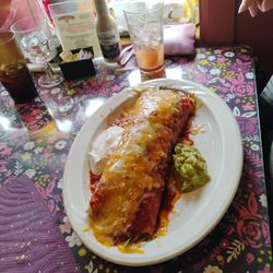 Dos Amigos