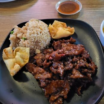Tasty Wok - Mongolian beef no onion or crispy rice noodle fried rice. 2 Krab wontons and dipping sauce. Egg flower soup not in Pic. - Chinese Near Me - Portland, Oregon